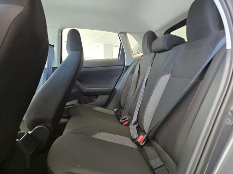 VOLKSWAGEN Polo Hatch 1.0 12V 4P MPI FLEX, Foto 19