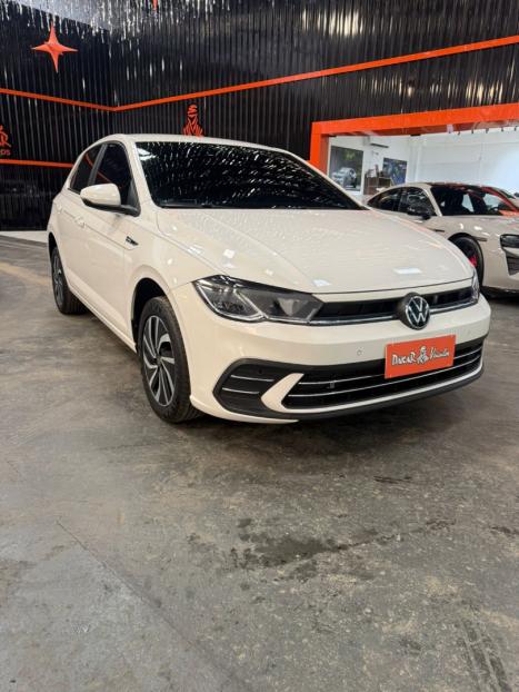 VOLKSWAGEN Polo Hatch 1.0 12V 4P 200 TSI HIGHLINE AUTOM�TICO, Foto 2