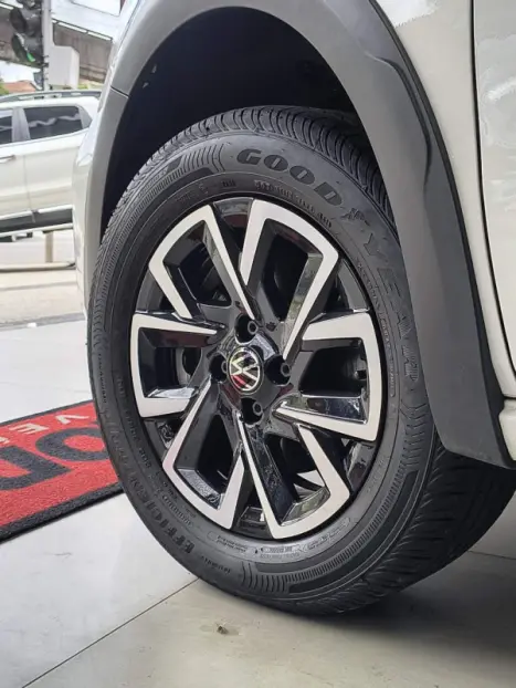 VOLKSWAGEN Saveiro 1.6 16V FLEX MSI EXTREME CABINE DUPLA, Foto 5