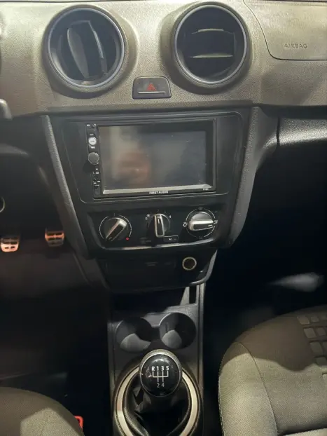 VOLKSWAGEN Saveiro 1.6 G6 CROSS CABINE ESTENDIDA FLEX, Foto 7