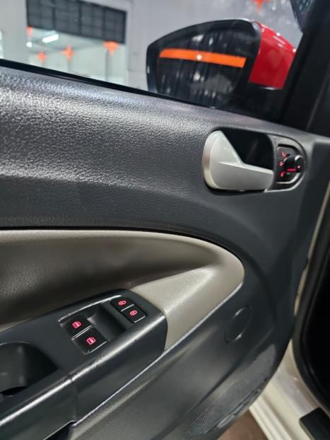 VOLKSWAGEN Saveiro 1.6 G7 CABINE ESTENDIDA PEPPER FLEX, Foto 14