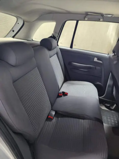 VOLKSWAGEN Space Fox 1.6 4P FLEX COMFORTLINE, Foto 5