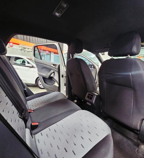 VOLKSWAGEN T-Cross 1.0 4P 200 TSI FLEX COMFORTLINE AUTOM�TICO, Foto 12