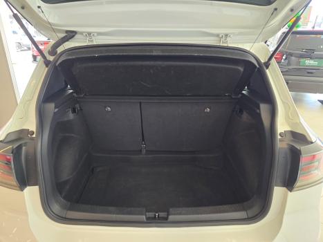 VOLKSWAGEN T-Cross 1.0 4P 200 TSI FLEX COMFORTLINE AUTOM�TICO, Foto 9