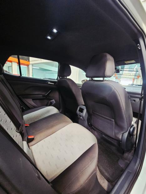 VOLKSWAGEN T-Cross 1.0 4P 200 TSI FLEX COMFORTLINE AUTOM�TICO, Foto 10
