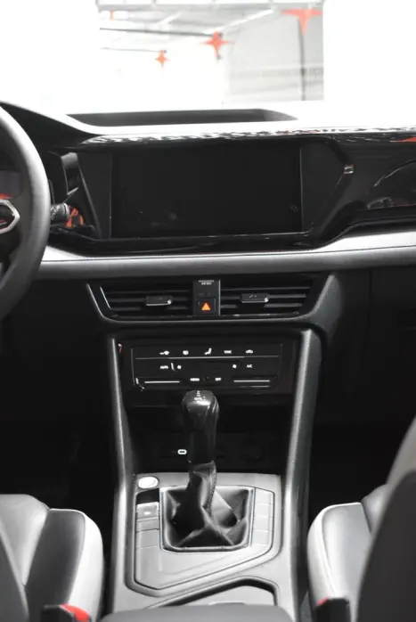 VOLKSWAGEN Taos 1.4 16V 4P FLEX 250 TSI COMFORTLINE AUTOM�TICO, Foto 11