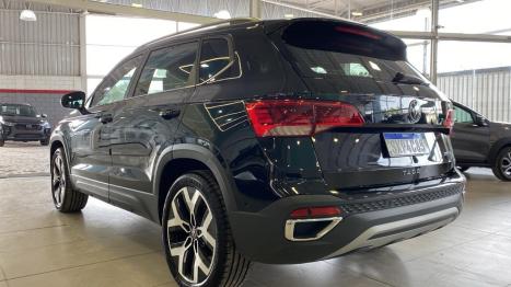 VOLKSWAGEN Taos 1.4 16V 4P FLEX 250 TSI HIGHLINE AUTOM�TICO, Foto 6