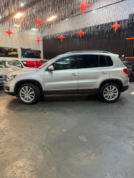 VOLKSWAGEN Tiguan 2.0 16V 4P TSI 4WD TURBO AUTOM�TICO, Foto 3