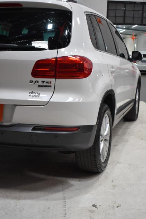 VOLKSWAGEN Tiguan 2.0 16V 4P FSI 4WD TURBO AUTOM�TICO, Foto 6