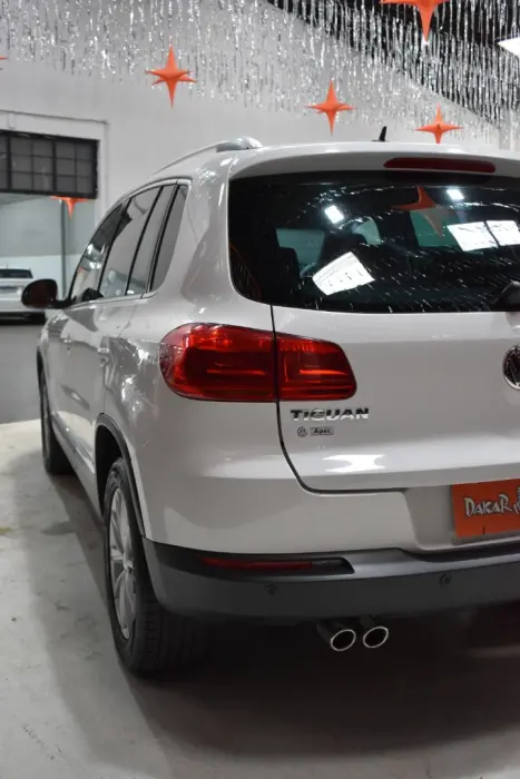 VOLKSWAGEN Tiguan 2.0 16V 4P FSI 4WD TURBO AUTOM�TICO, Foto 18