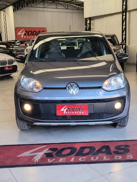 VOLKSWAGEN UP 1.0 12V 4P TRACK FLEX, Foto 2