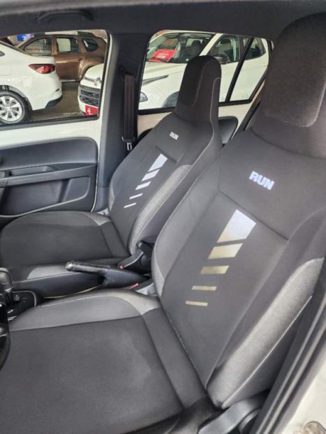 VOLKSWAGEN UP 1.0 12V 4P FLEX RUN, Foto 2