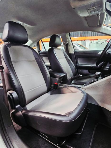 VOLKSWAGEN Virtus 1.0 4P 200 TSI FLEX HIGHLINE AUTOM�TICO, Foto 11