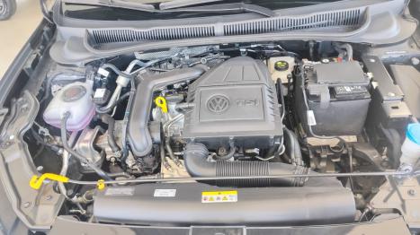 VOLKSWAGEN Virtus 1.0 4P 200 TSI FLEX HIGHLINE AUTOM�TICO, Foto 8