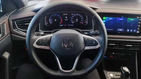 VOLKSWAGEN Virtus 1.0 4P 200 TSI FLEX HIGHLINE AUTOM�TICO, Foto 13