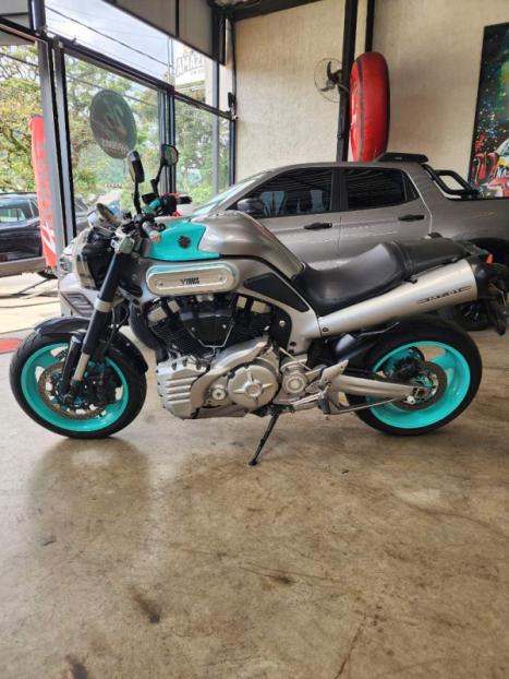YAMAHA MT-01 1700 , Foto 2