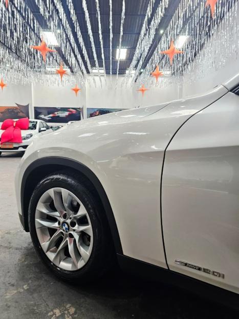 BMW X1 2.0 16V 4P XDRIVE 25I SPORT ACTIVEFLEX AUTOMTICO, Foto 4