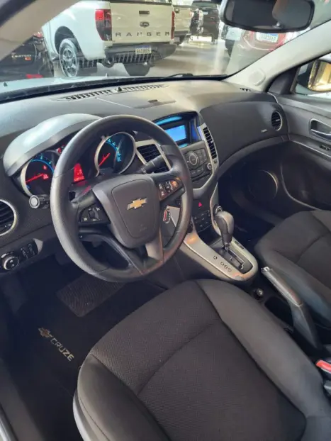 CHEVROLET Cruze Sedan 1.8 16V 4P LT ECOTEC FLEX AUTOMTICO, Foto 3
