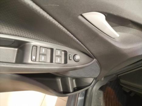 CHEVROLET Onix Hatch 1.0 12V 4P FLEX LT TURBO AUTOMTICO, Foto 6