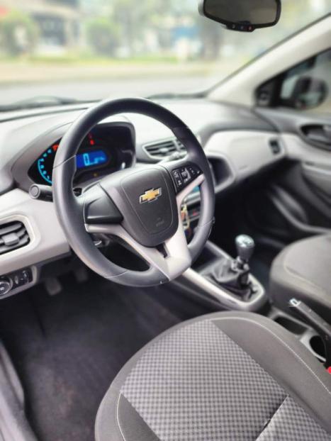 CHEVROLET Onix Hatch 1.4 4P FLEX LT, Foto 3
