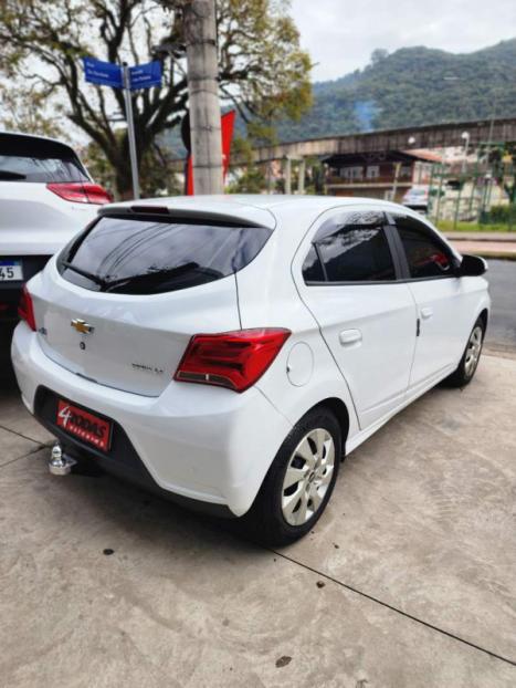 CHEVROLET Onix Hatch 1.4 4P FLEX LT, Foto 5