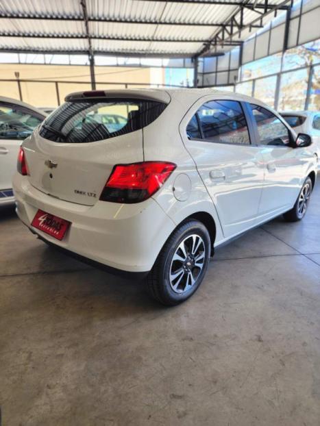 CHEVROLET Onix Hatch 1.4 4P FLEX LTZ, Foto 7