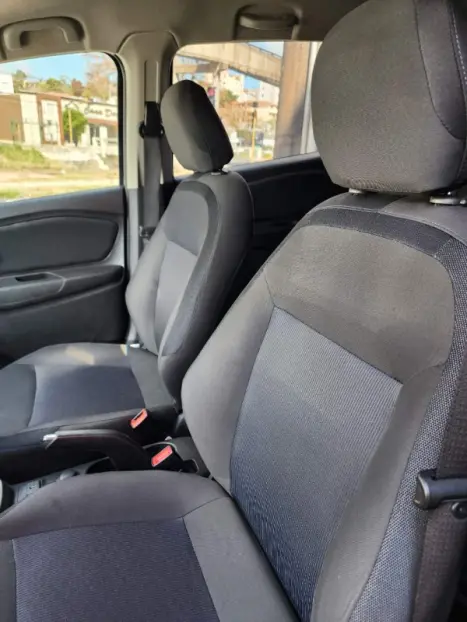 CHEVROLET Spin 1.8 4P FLEX LT AUTOMTICO, Foto 2