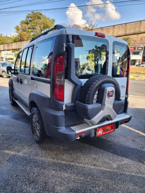 FIAT Doblo 1.8 4P FLEX ADVENTURE LOCKER 6 LUGARES, Foto 6