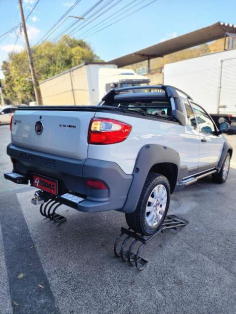 FIAT Strada 1.8 16V FLEX ADVENTURE LOCKER CABINE ESTENDIDA, Foto 6