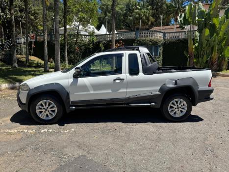 FIAT Strada 1.8 FLEX ADVENTURE CABINE ESTENDIDA, Foto 3