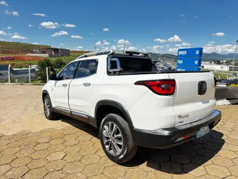 FIAT Toro 2.0 16V 4P VOLCANO 4WD TURBO DIESEL AUTOMTICO, Foto 5