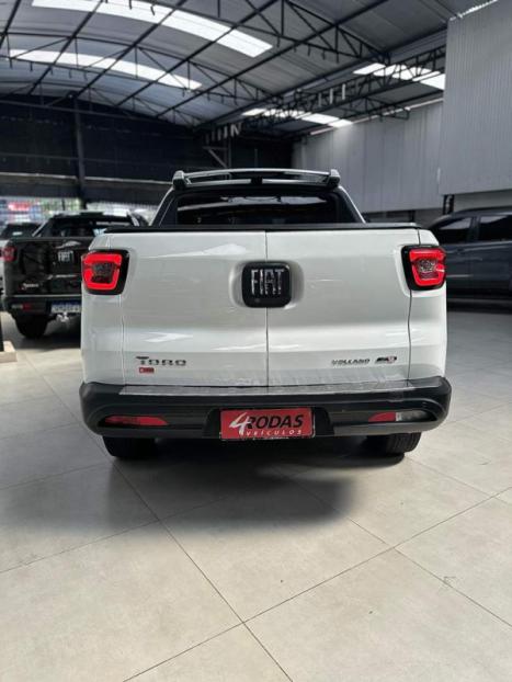 FIAT Toro 2.0 16V 4P VOLCANO 4WD TURBO DIESEL AUTOMTICO, Foto 3