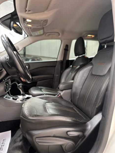FIAT Toro 2.0 16V 4P VOLCANO 4WD TURBO DIESEL AUTOMTICO, Foto 9