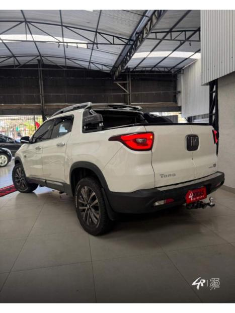 FIAT Toro 2.0 16V 4P 4WD RANCH TURBO DIESEL AUTOMTICO, Foto 2