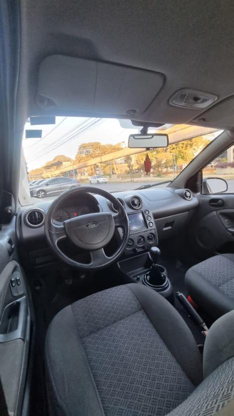 FORD Fiesta Hatch 1.6 4P ROCAM FLEX, Foto 8