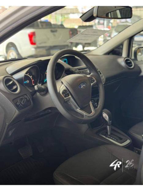 FORD Fiesta Hatch 1.0 12V 4P TITANIUM PLUS ECOBOOST TURBO POWERSHIFT AUTOMTICO, Foto 8