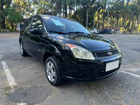 FORD Fiesta Hatch 1.6, Foto 2