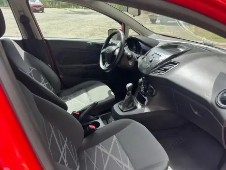 FORD Fiesta Hatch 1.6, Foto 8