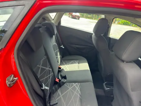 FORD Fiesta Hatch 1.6, Foto 9