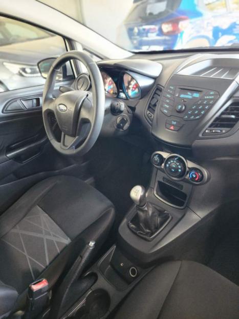 FORD Fiesta Hatch 1.5 16V 4P S FLEX, Foto 8