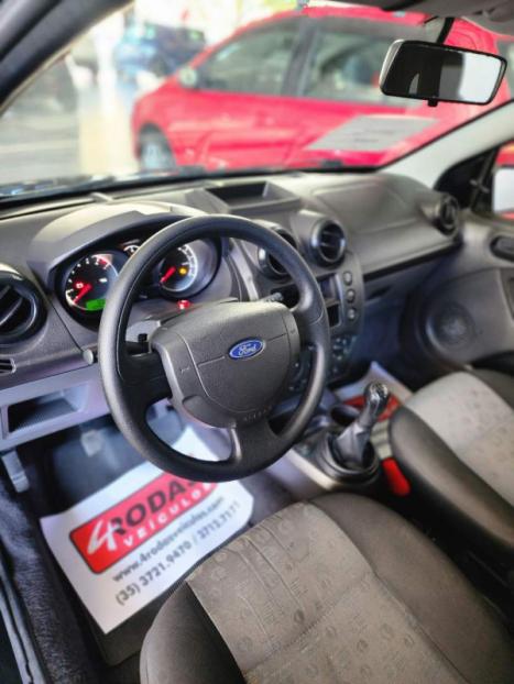 FORD Fiesta Hatch 1.0 4P FLEX, Foto 3