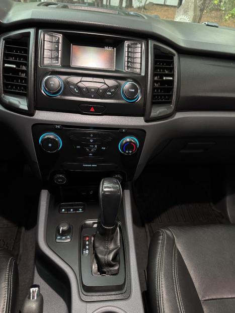 FORD Ranger 2.2 16V XLS DIESEL 4X4 CABINE DUPLA AUTOMTICO, Foto 11
