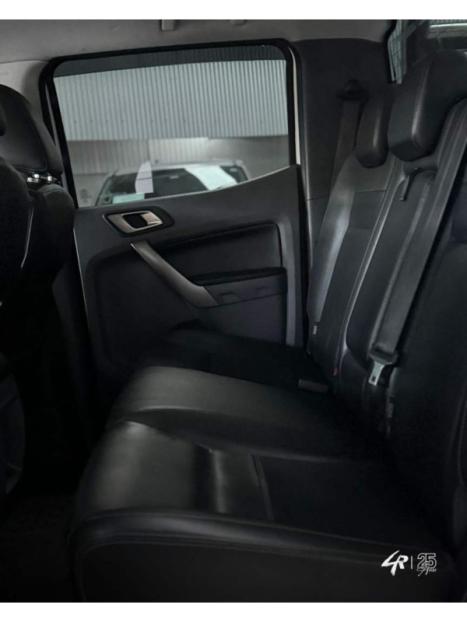FORD Ranger 3.2 20V CABINE DUPLA 4X4 LIMITED PLUS TURBO DIESEL AUTOMTICO, Foto 7