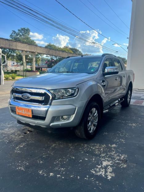 FORD Ranger 3.2 20V CABINE DUPLA 4X4 LIMITED TURBO DIESEL AUTOMTICO, Foto 2