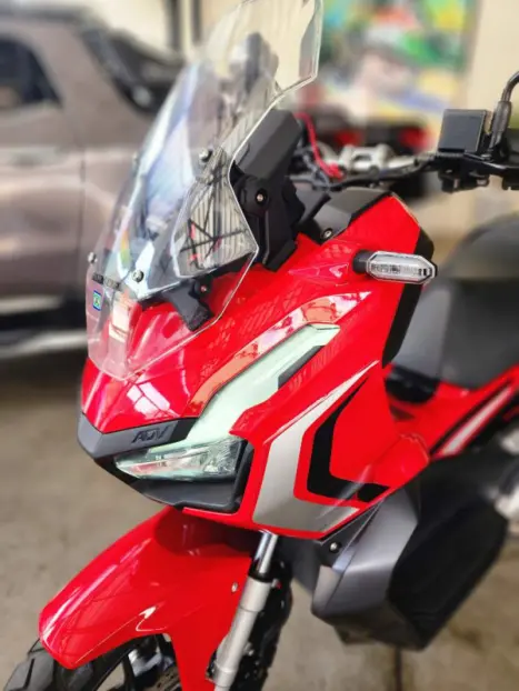 HONDA ADV 150 ABS, Foto 2