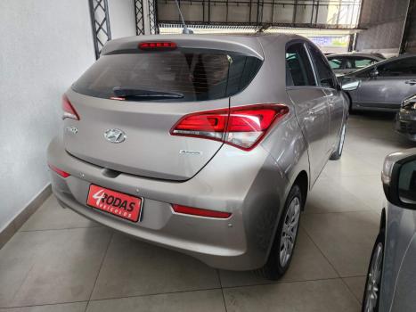 HYUNDAI HB 20 Hatch 1.6 16V 4P FLEX COMFORT PLUS AUTOMTICO, Foto 5