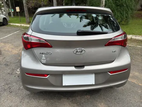 HYUNDAI HB 20 Hatch 1.6 16V 4P FLEX COMFORT PLUS, Foto 4