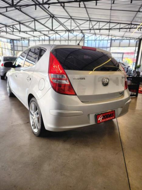 HYUNDAI I30 2.0 16V 4P, Foto 4