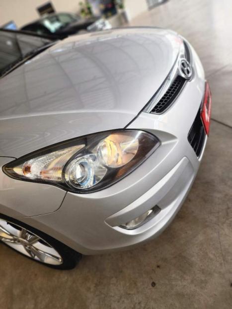 HYUNDAI I30 2.0 16V 4P, Foto 10