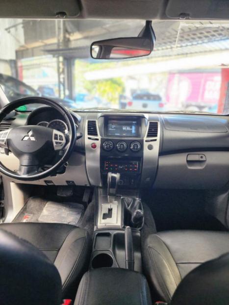 MITSUBISHI Pajero Dakar 3.2 16V 4P HPE 4X4  7 LUGARES TURBO INTECOOLER DIESEL AUTOMTICO, Foto 3